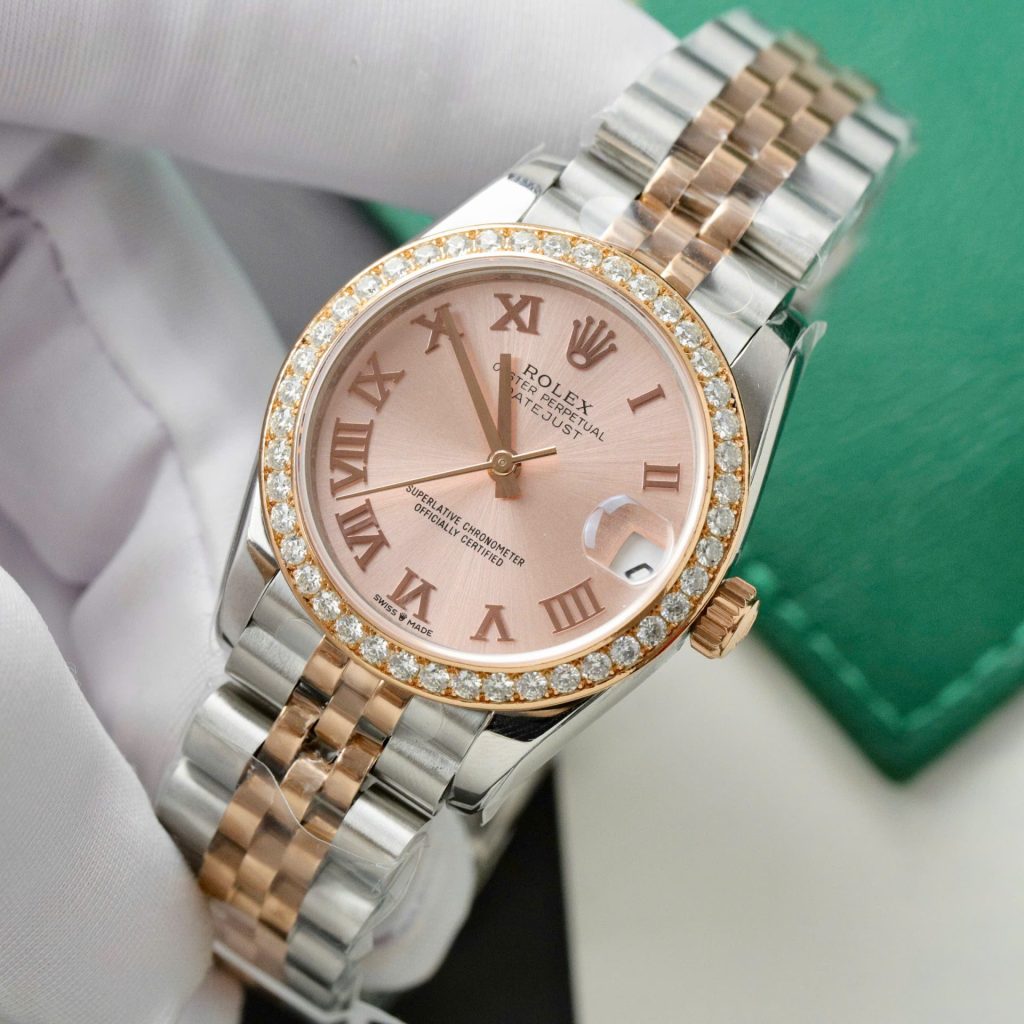 Đồng Hồ Rolex DateJust Replica 11 Cọc Số La Mã Viền Đính Kim Cương Moissanite 31mm (2)