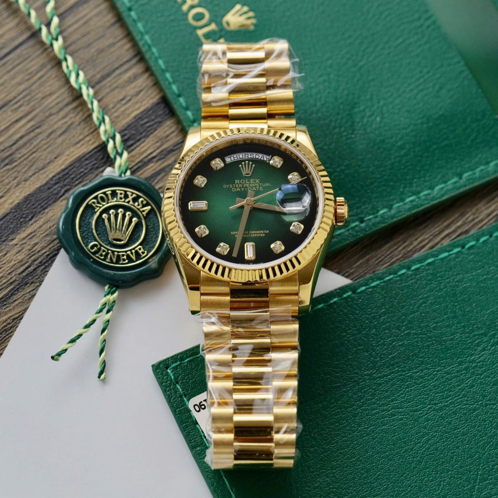 Đồng Hồ Rolex Day-Date 128238 Mặt Xanh Ombre Chế Tác Bọc Vàng Thật + Đính Kim Cương Moisssanite 36mm (2)