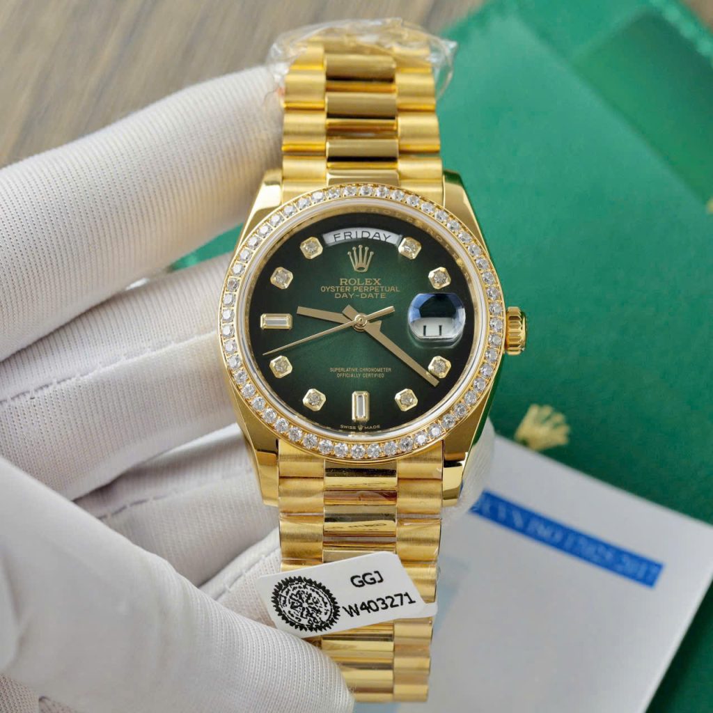 Đồng Hồ Rolex Day-Date 128238 Mặt Xanh Ombre Chế Tác Bọc Vàng Thật + Đính Kim Cương Moisssanite 36mm (2)