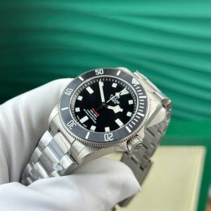 Đồng Hồ Tudor Pelagos Titanium M25407N Replica 11 Mặt Đen Nhà Máy ZF 39mm (2)