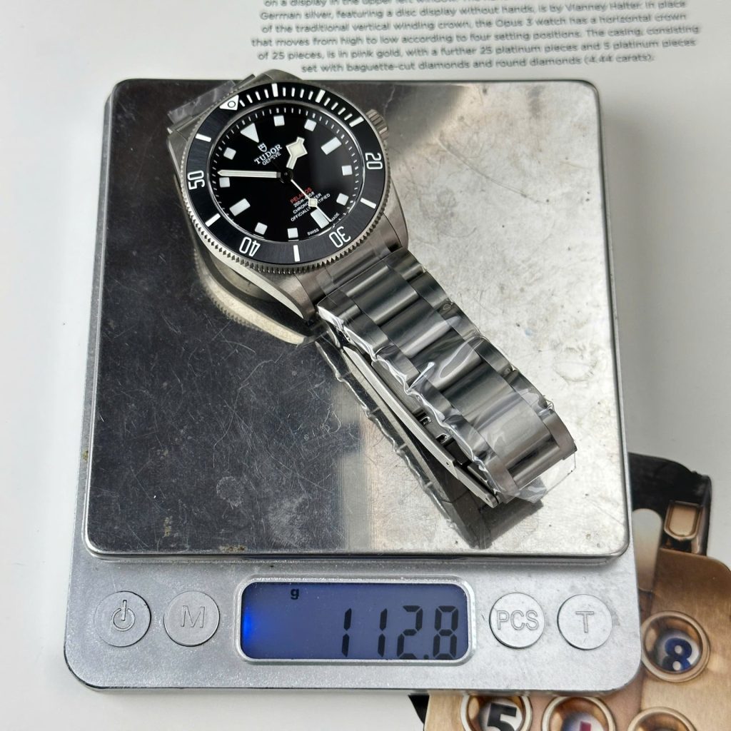 Đồng Hồ Tudor Pelagos Titanium M25407N Replica 11 Mặt Đen Nhà Máy ZF 39mm (2)