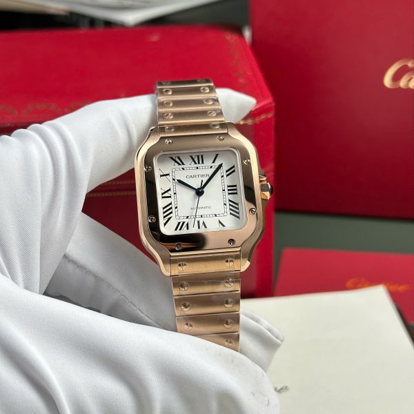 Đồng Hồ Cartier Santos Replica 11 Nữ Mạ Vàng Hồng Mặt Trắng Nhà Máy BV 35 (2)