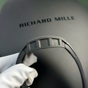 Đồng Hồ Richard Mille RM055 Bubba Watson Vỏ Carbon Rep 11 Cao Cấp Nhà Máy APS 42.7×49 (2)