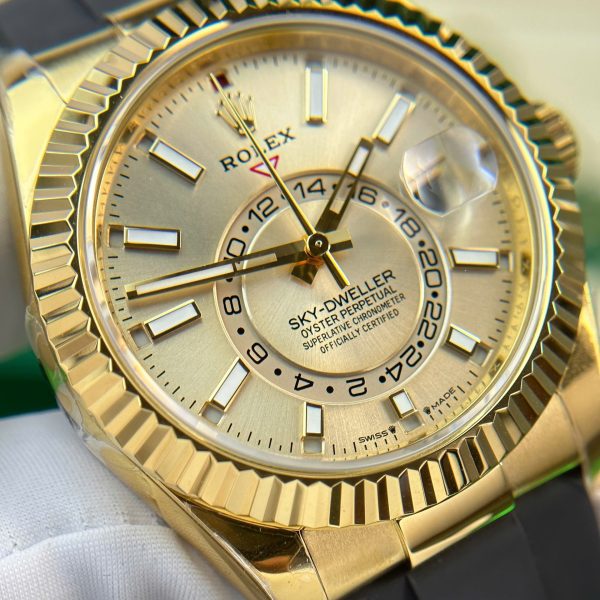 Đồng Hồ Rolex Sky-Dweller 326238 Mặt Vàng Chế Tác Trọng Lượng 190 Gram ZF Factory 42mm (7)