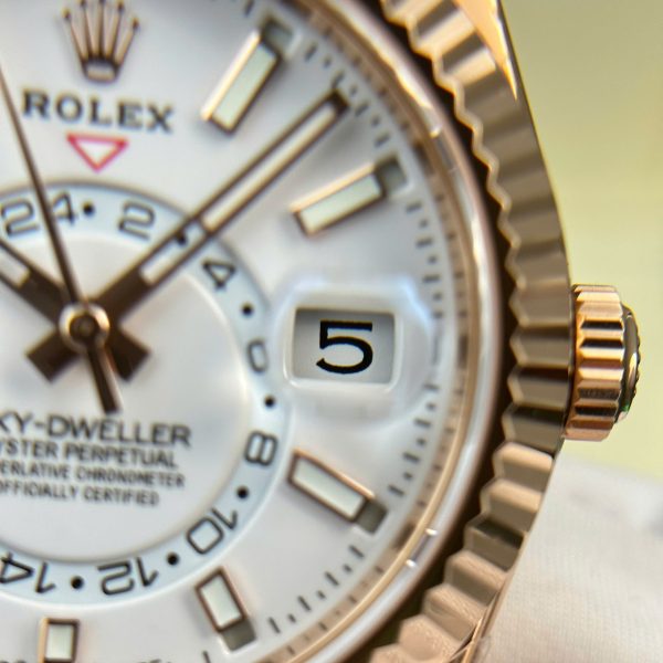 Đồng Hồ Rolex Sky-Dweller 336235 Mặt Trắng Chế Tác Tinh Chỉnh Trọng Lượng 190 Gram Nhà Máy ZF 42mm (2)