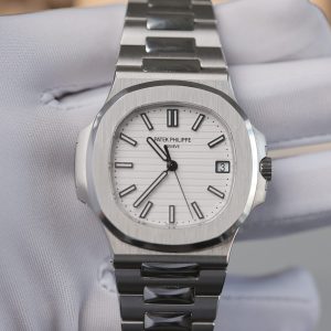 Đồng Hồ Patek Philippe 5711 Replica Cũ Mặt Trắng Dây Thép Lướt 99% 40mm