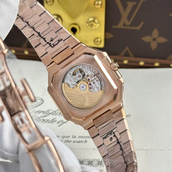 Đồng Hồ Patek Philippe Cubitus 5821 Replica 11 Mạ Vàng Hồng Mặt Chocolate Nhà Máy TW 45mm (2)