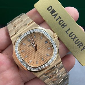 Đồng Hồ Patek Philippe Nautilus 5723 Chế Tác Vàng Hồng 18K Nguyên Khối + Kim Cương Thiên Nhiên 40mm (2)