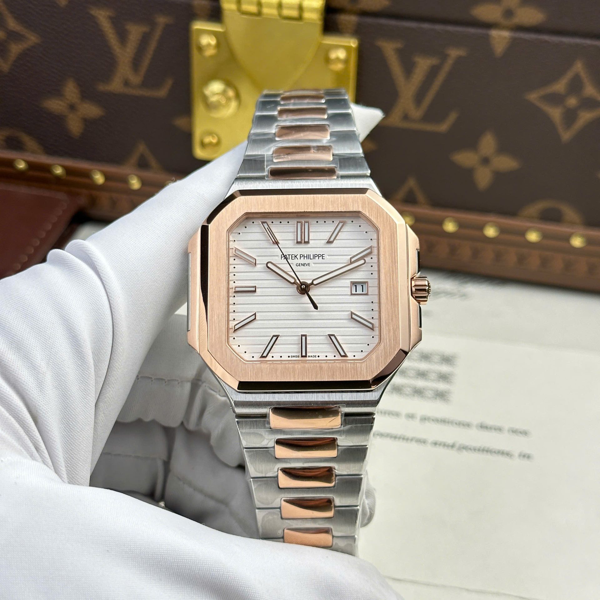 Đồng Hồ Patek Philippe Cubitus 5821 Demi Mặt Trắng Replica Nhà Máy TW 41mm (10)