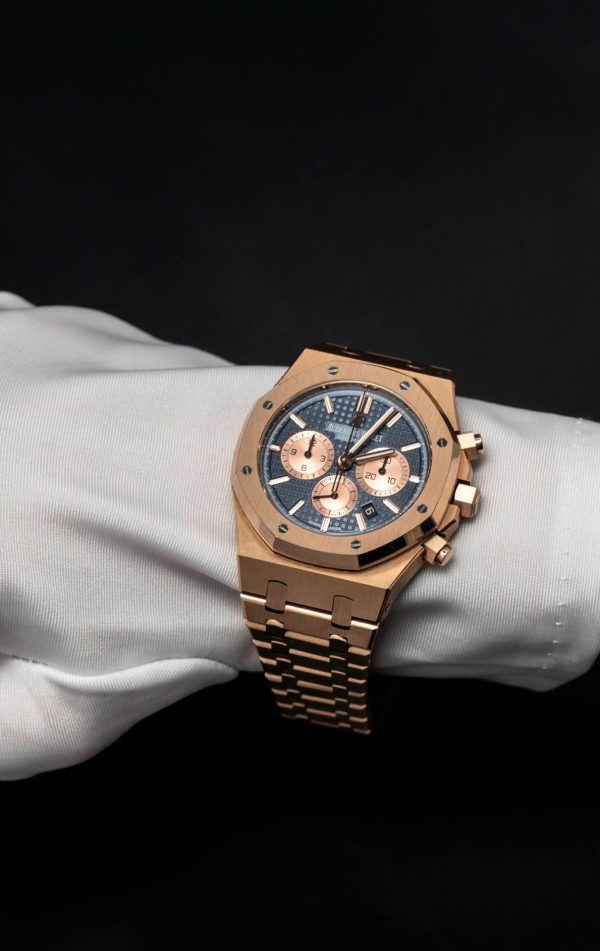 Đồng Hồ Lướt Audemars Piguet Chronograph Replica 11 Mặt Xanh Mạ Vàng Hồng 41mm