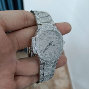 Đồng Hồ Patek Philippe Nautilus 7118 Replica Lướt Đính Full Đá 35.2mm