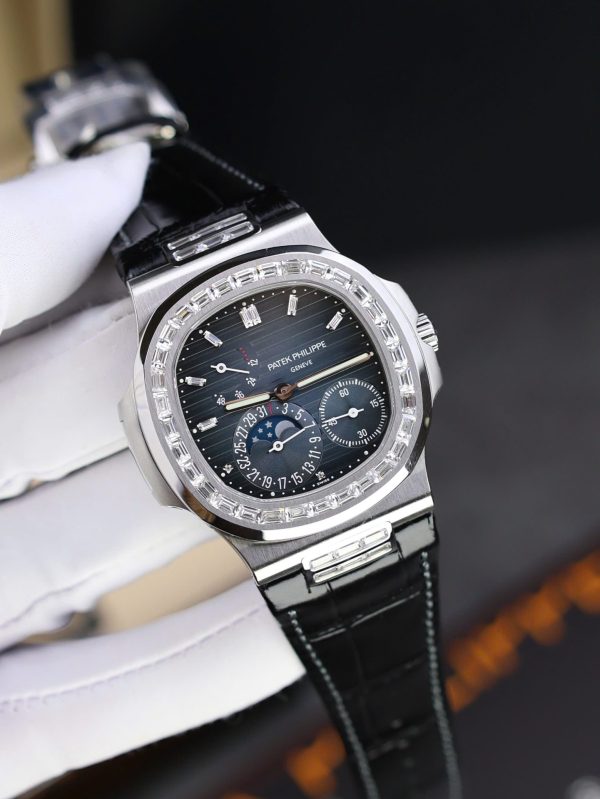 Đồng Hồ Patek Philippe Replica 11 Nautilus 5724 Mặt Xanh Blue Chạy Full Chức Năng PPF 40mm (2)