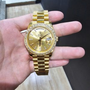 Đồng Hồ Rolex Day-Date Replica Cũ Mặt Vàng Gold Niềng Đính Đá 40mm