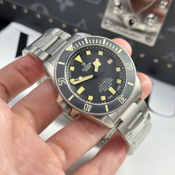 Đồng Hồ Tudor Pelagos LHD Rep 11 Cao Cấp Viền Gốm Ceramic Nhà Máy VS 42mm (2)