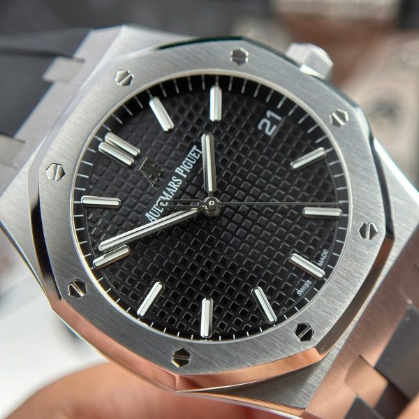 Đồng Hồ Audemars Piguet Chế Tác Royal Oak 15500 Mặt Đen Dây Cao Su Nhà Máy APS 41mm (2)