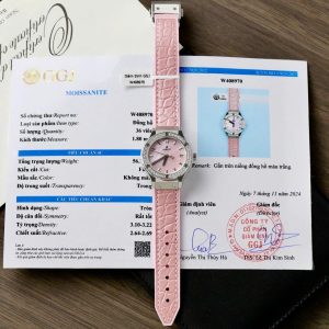 Đồng Hồ Hublot Classic Fusion Nữ Mặt Khảm Xà Cừ Chế Tác Viên Đính Kim Cương Moissanite 33mm (1)