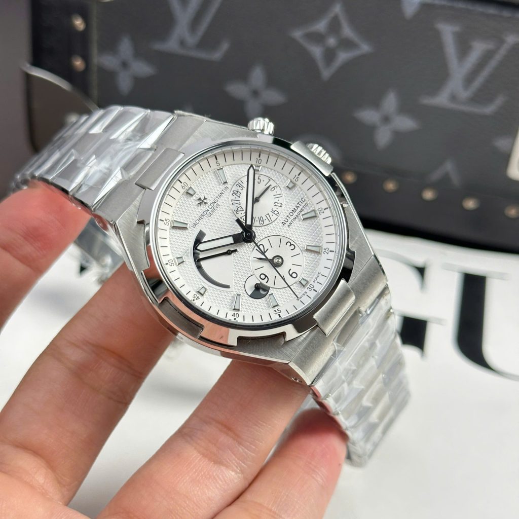 Đồng Hồ Nam Vacheron Constantin Rep 11 Overseas Dual Time 47450 Màu Trắng 9F 42mm (2)