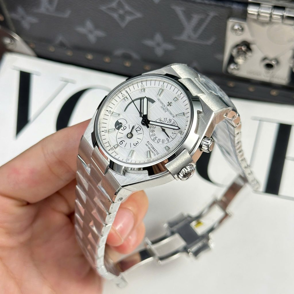 Đồng Hồ Nam Vacheron Constantin Rep 11 Overseas Dual Time 47450 Màu Trắng 9F 42mm (2)