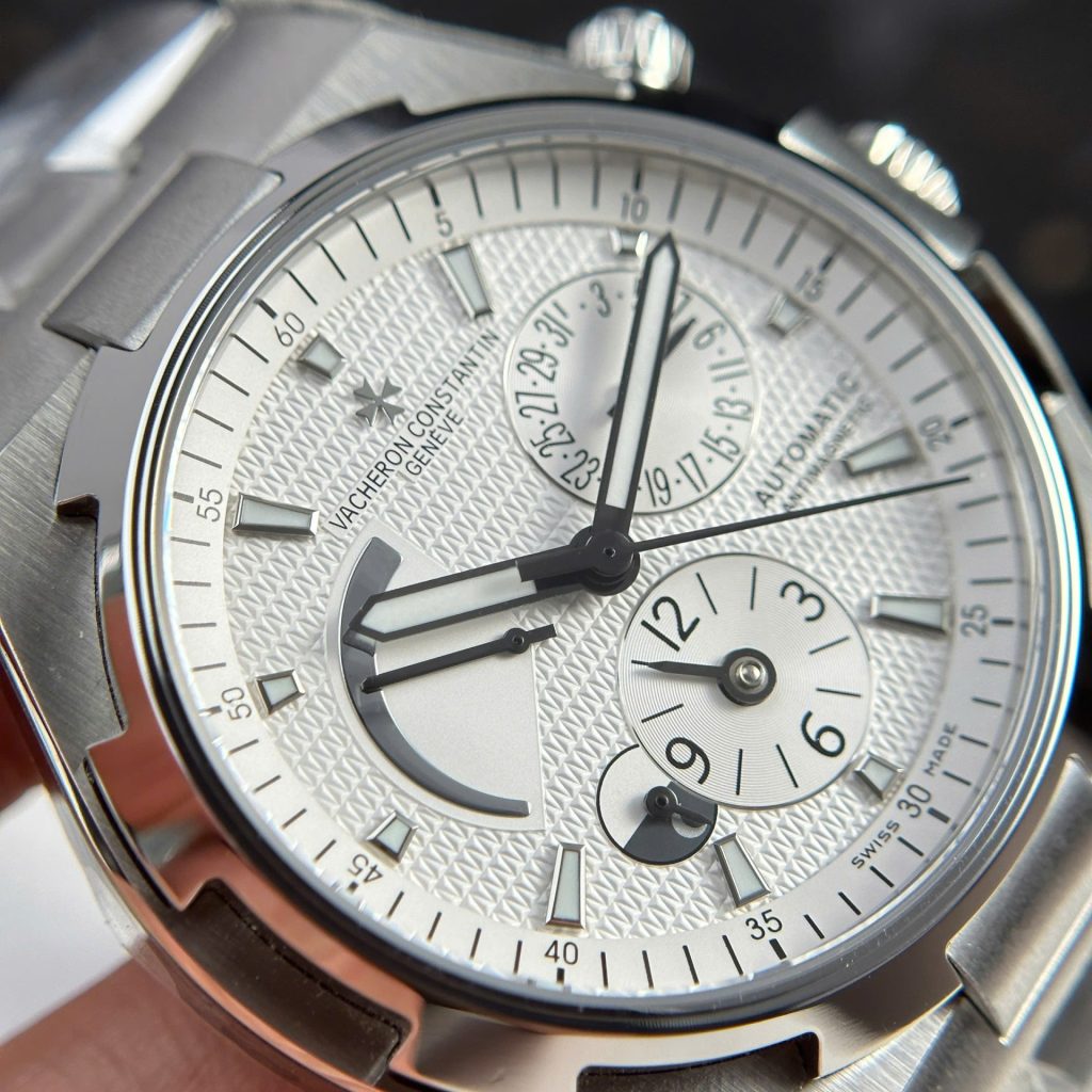 Đồng Hồ Nam Vacheron Constantin Rep 11 Overseas Dual Time 47450 Màu Trắng 9F 42mm (2)