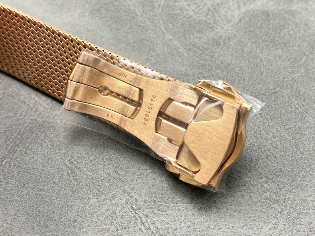Đồng Hồ Omega Seamaster Driver 300 Best Copy Vàng Hồng Mặt Đỏ Nhà Máy VS 42mm (1)