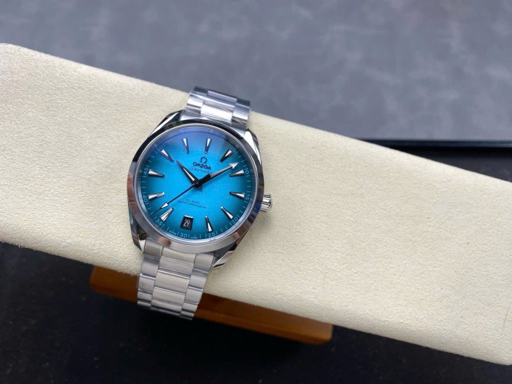 Đồng Hồ Omega Seamaster Mặt Xanh Blue Replica 11 Co-Axial Cọc Dạ Quang VS 41mm (1)