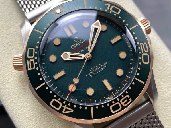 Đồng Hồ Omega Seamaster Replica 11 Driver 300 Mặt Xanh Demi Nhà Máy VS 42mm (1)