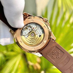 Đồng Hồ Patek Philippe Chế Tác Máy Thuỵ Sỹ Aquanaut 5261 Mặt Chocolate 40mm (1)