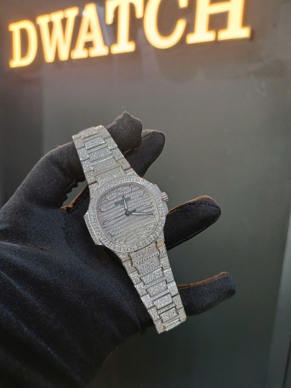 Đồng Hồ Patek Philippe Nautilus 7118 Replica Lướt Đính Full Đá 35.2mm