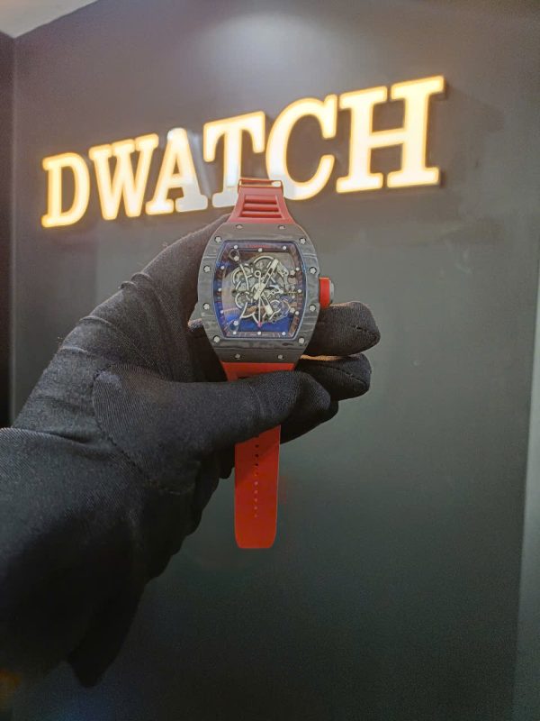 Đồng Hồ Richard Mille RM055 Replica 11 Carbon Đen Dây Cao Su Đỏ Nhà Máy ZF 49.9X42.7mm