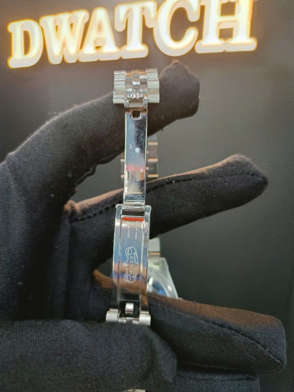Đồng Hồ Rolex DateJust Super Fake Mặt Bạc Dây Jubilee Siêu Lướt Nhà Máy EW 31mm