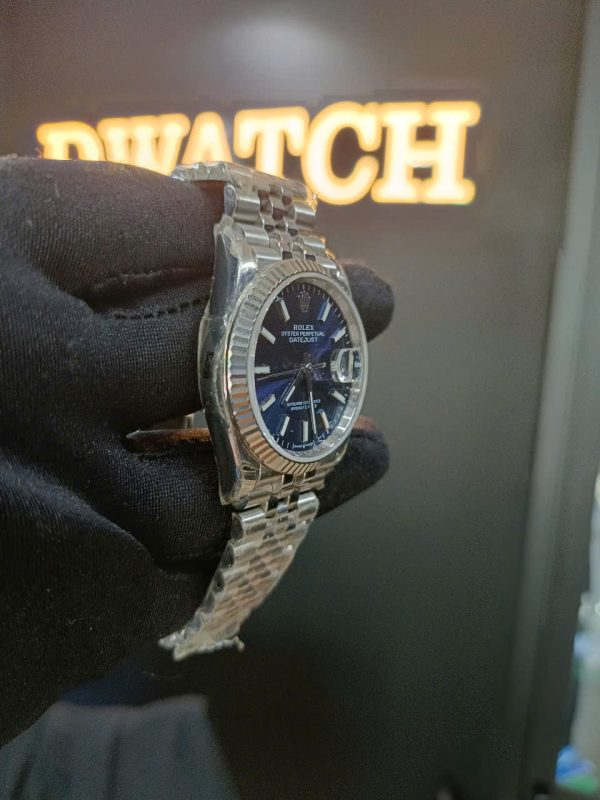 Đồng Hồ Rolex DateJust Super Fake Mặt Xanh Blue Cọc Số Dạ Qaung Lướt Nhà Máy EW 36mm