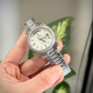 Đồng Hồ Rolex Day-Date Chế Tác Mặt Thiên Thạch Độ Cọc Số + Dây Đeo Moissanite 40mm (2)