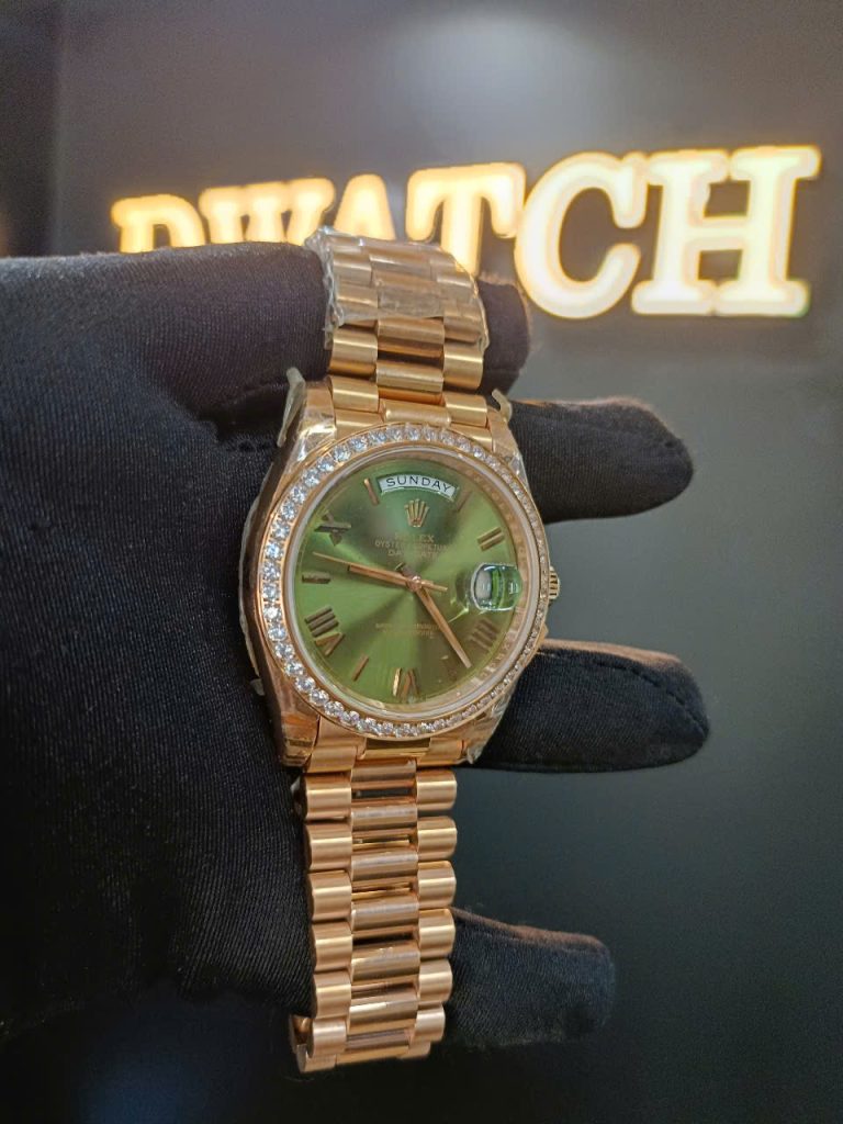 Đồng Hồ Rolex Day-Date Replica Siêu Lướt Mạ Vàng Hồng Mặt Xanh EWF 40mm