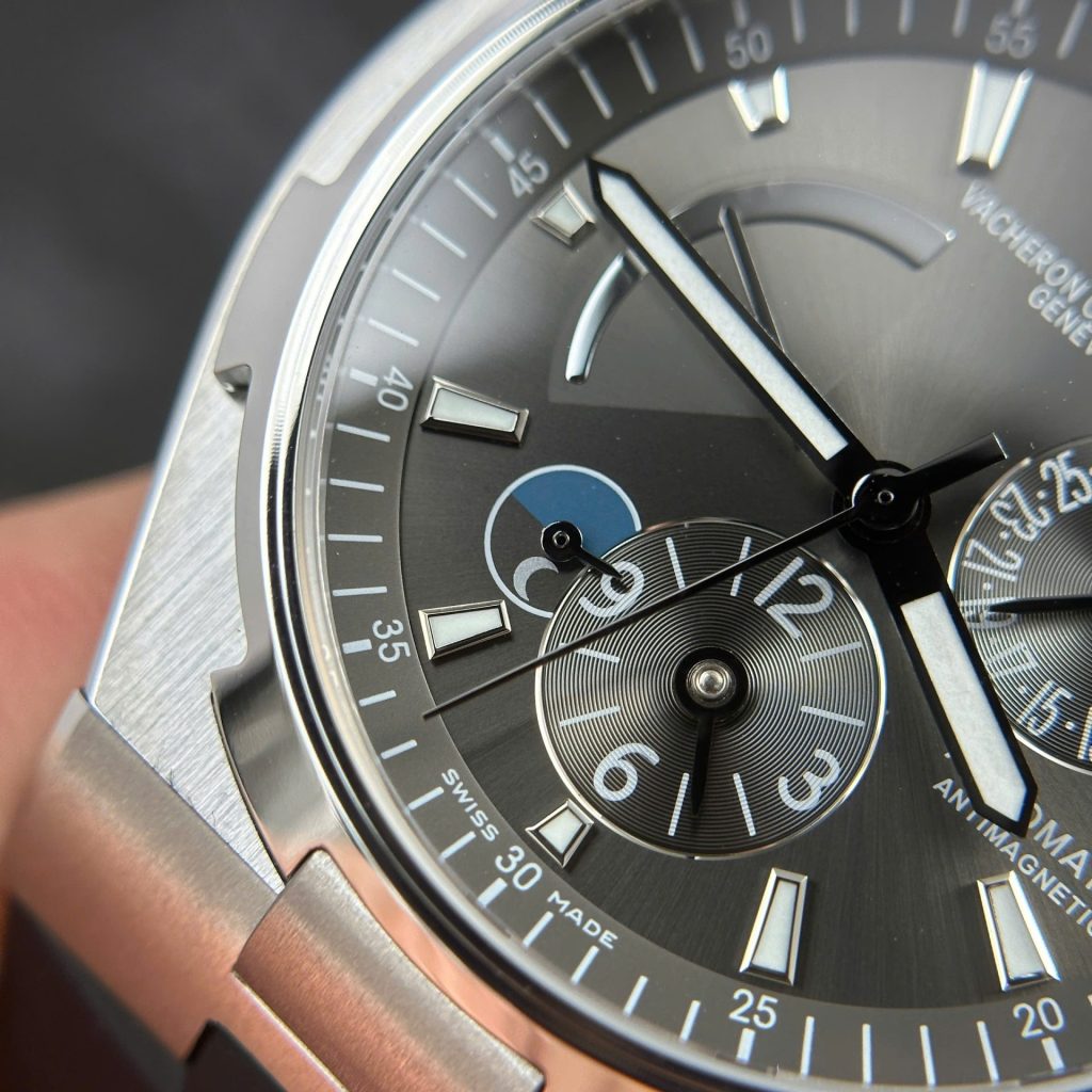 Đồng Hồ Vacheron Constantin Chế Tác Overseas Dual Time 47450 Mặt Xám Dây Cao Su 9F 42mm (2)