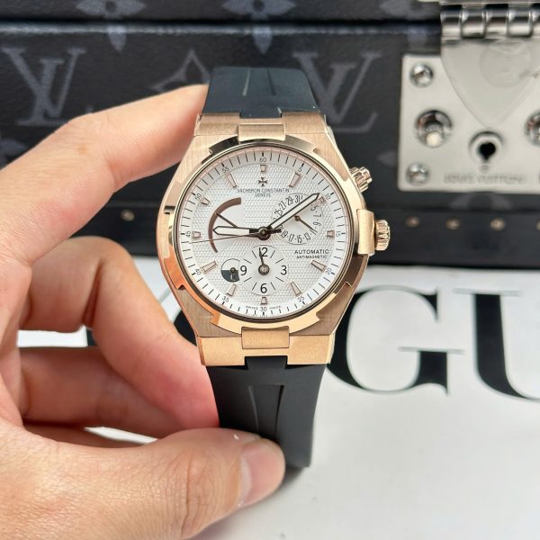 Đồng Hồ Vacheron Constantin Rep 11 Overseas Dual Time 47450 Mặt Trắng Dây Cao Su 9F 42mm (2)