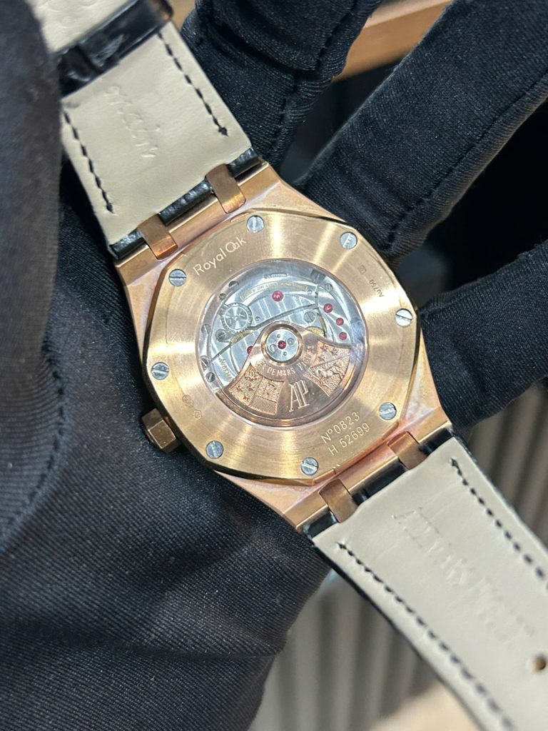 Đồng Hồ Audemars Piguet Lướt Royal Oak 15400 Rep 11 Mạ Vàng Hồng Mặt Đen 41mm (2)