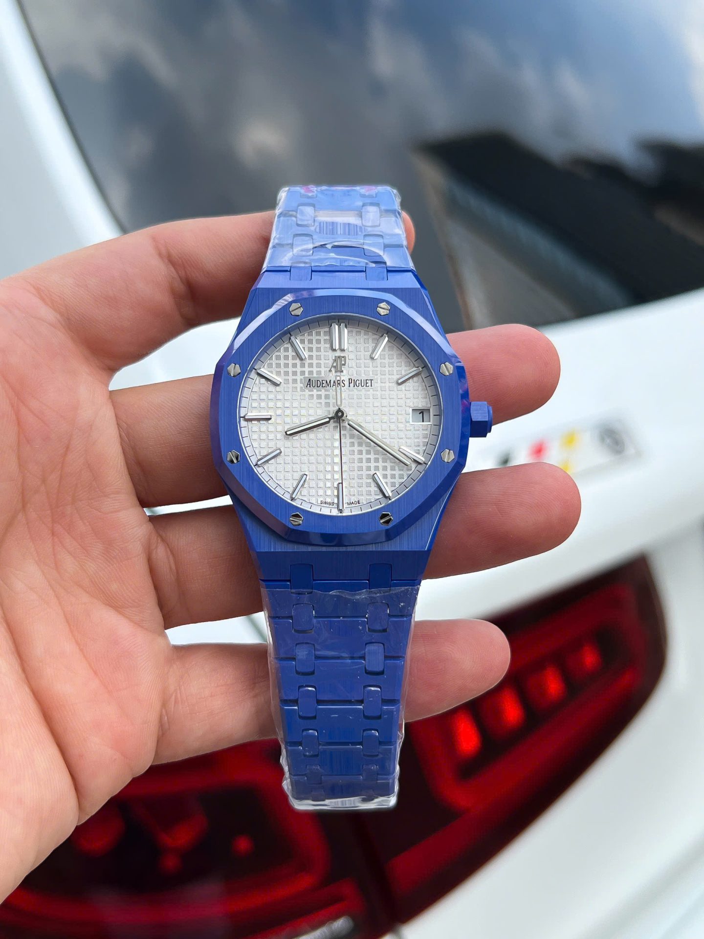Đồng Hồ Audemars Piguet Replica 11 Royal Oak 15500 Gốm Xanh Mặt Trắng Xưởng APS 41mm (2)