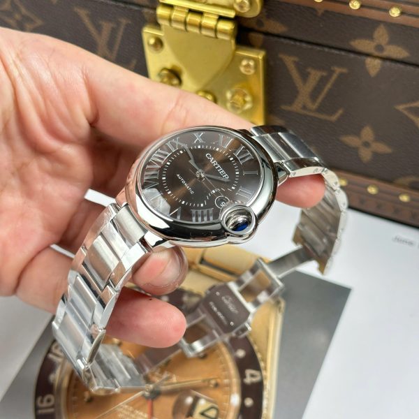 Đồng Hồ Cartier Ballon Bleu Replica Cao Cấp Mặt Nâu Dây Kim Loại Xưởng AF 40mm (2)