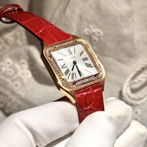 Đồng Hồ Cartier Santos Dumont WJSA0017 Chế Tác Màu Đỏ Bọc Vàng + Đính Kim Cương Tổng Hợp 33x38mm (2)