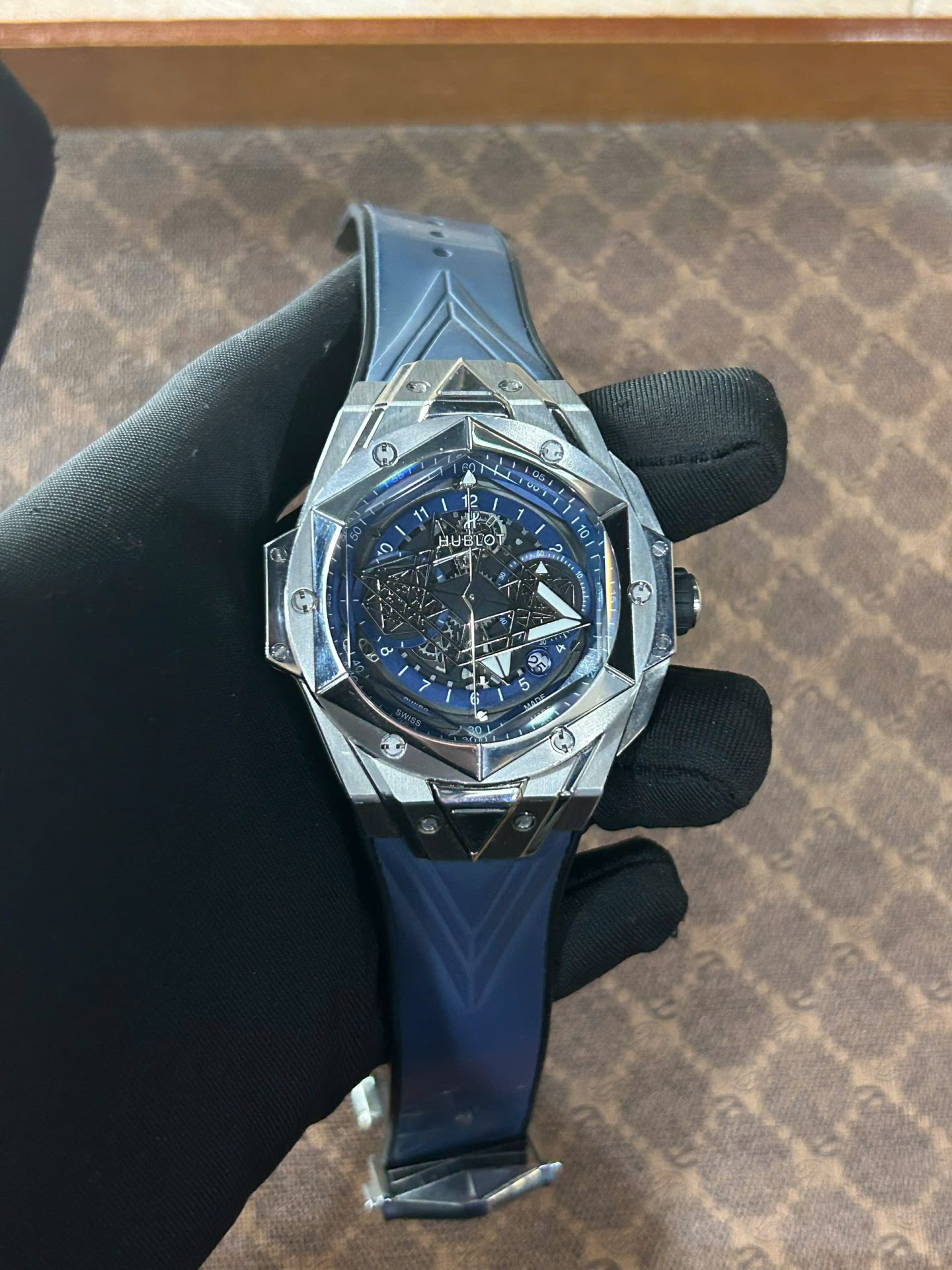 Đồng Hồ Cũ Hublot Big Bang Sang Bleu II Replica 11 Màu Xanh Blue 45mm (2)