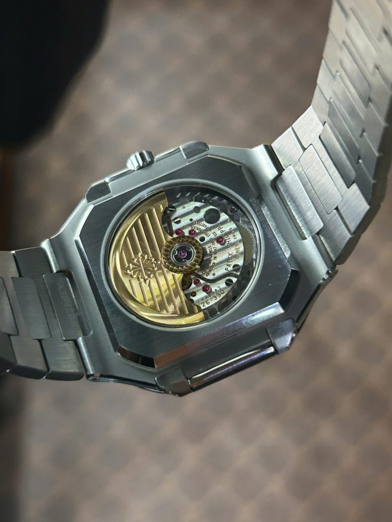 Đồng Hồ Cũ Patek Philippe Cubitus 5821 Mặt Đen Replica Nhà Máy TW 45mm (2)