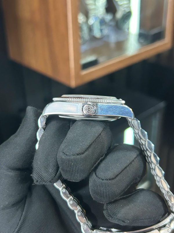 Đồng Hồ Cũ Tudor Heritage Black Bay Replica Cao Cấp Vành Màu Đỏ Xưởng ZF 41mm (2)