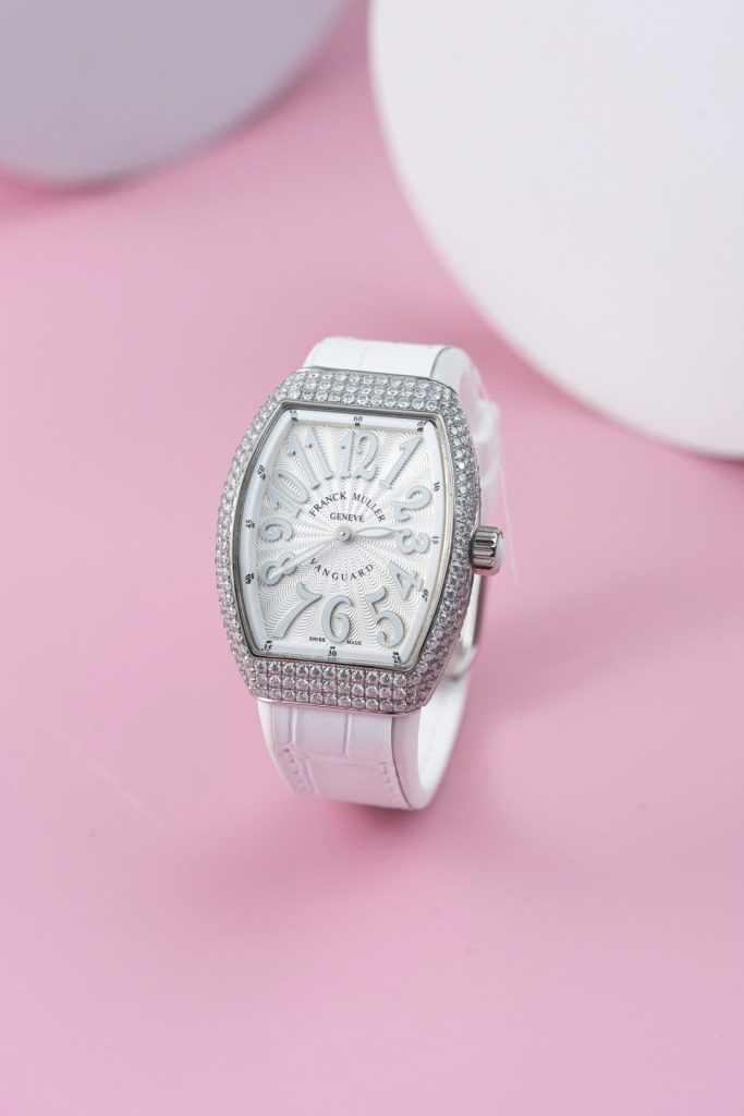 Đồng Hồ Franck Muller Vanguard V32 Màu Trắng Replica 11 Vỏ Đính Kim Cương Moissanite 36mm (2)