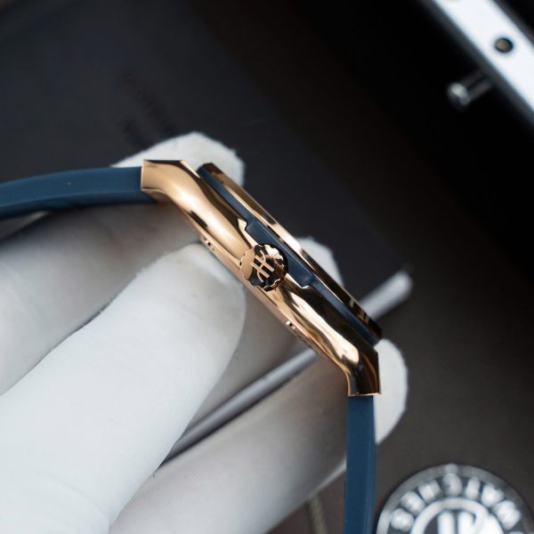 Đồng Hồ Hublot Classic Fusion King Gold Chế Tác Màu Xanh Blue Máy SW300 Thuỵ Sỹ 42mm (2)