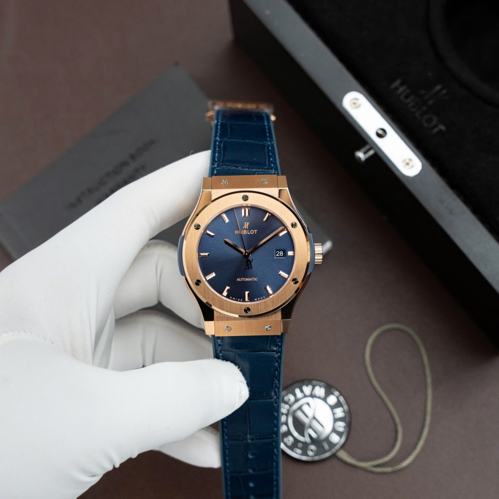 Đồng Hồ Hublot Classic Fusion King Gold Rep 11 Màu Xanh Dương Máy SW300 Dây Da Cá Sấu 42mm (2)