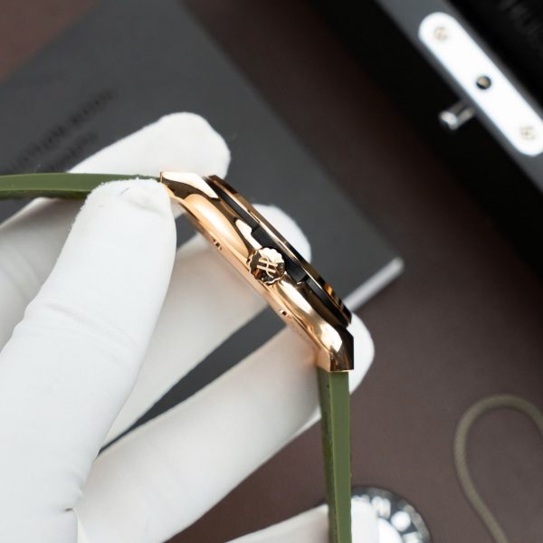 Đồng Hồ Hublot Classic Fusion King Gold Replica 11 Màu Xanh Lá Cây Máy SW300 Dây Da Cá Sấu 42mm (2)