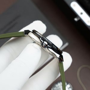 Đồng Hồ Hublot Rep Cao Cấp Classic Fusion Titanium Màu Xanh Lá Cây Máy SW300 Dây Da Cá Sấu 42mm (2)