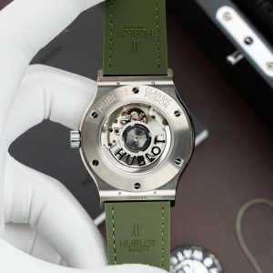 Đồng Hồ Hublot Rep Cao Cấp Classic Fusion Titanium Màu Xanh Lá Cây Máy SW300 Dây Da Cá Sấu 42mm (2)