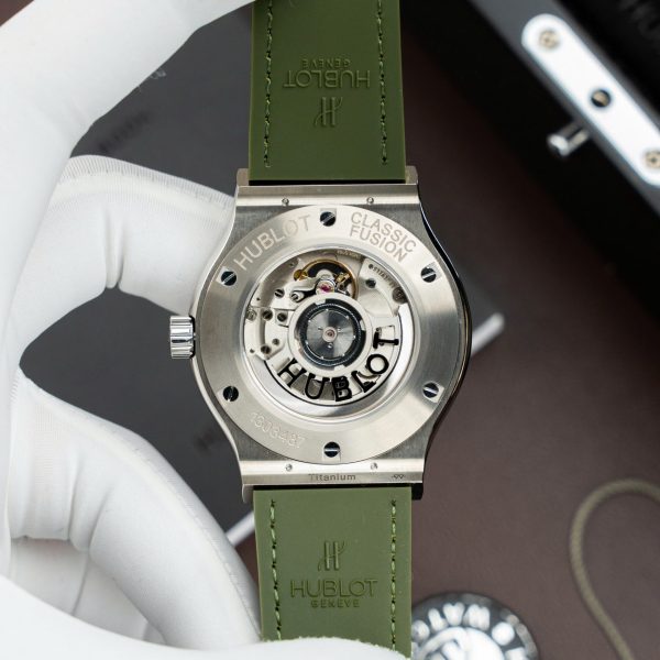 Đồng Hồ Hublot Rep Cao Cấp Classic Fusion Titanium Màu Xanh Lá Cây Máy SW300 Dây Da Cá Sấu 42mm (2)