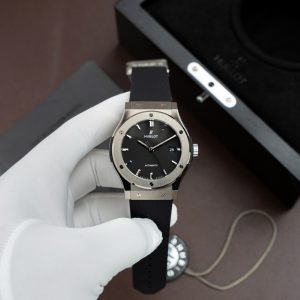 Đồng Hồ Hublot Replica 11 Classic Fusion Titanium Màu Đen Máy SW300 Dây Cao Su 42mm (2)